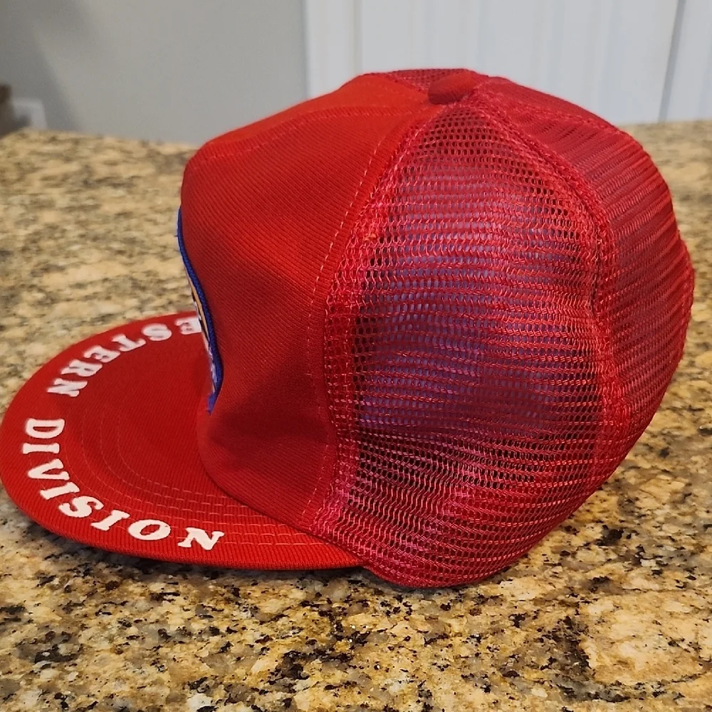 N/A red cap